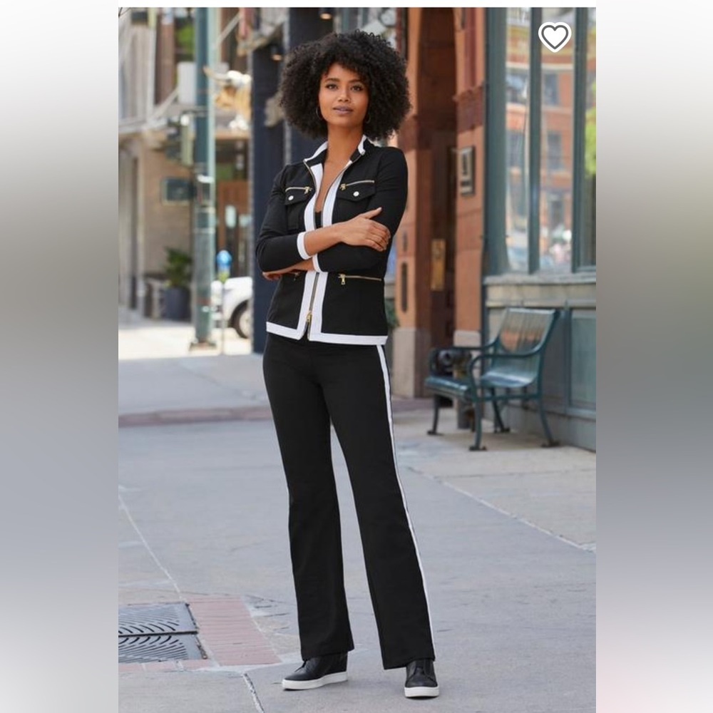 Boston Proper Medium black white New w/o tags